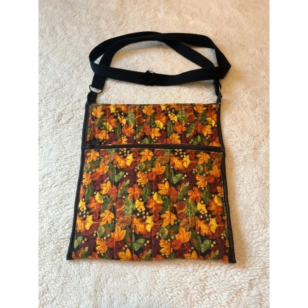 Women's Handmade Medium Quilted Fall Leaves Cross Body Purse Bag